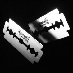 Wilkinson Sword Klasik 5'li Yaprak Erkek Tıraş Bıçağı Yedeği - 4