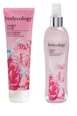 Bodycology Sweet Love Parfümlü Vücut Spreyi ve Bakım Kremi Seti (sprey237ml+krem227g) - Bodycology