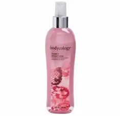Bodycology Sweet Seduction Kadın Vücut Spreyi – Vanilya ve Kırmızı Meyve Aromalı, 237 mL - Bodycology