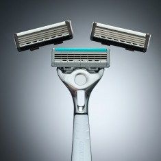 Wilkinson Sword Quattro Tıraş Bıçağı 1 Sap + 5 Yedek Kartuş - 3