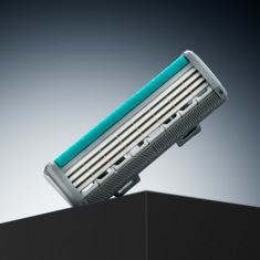 Wilkinson Sword Quattro Tıraş Bıçağı 1 Sap + 5 Yedek Kartuş - 4