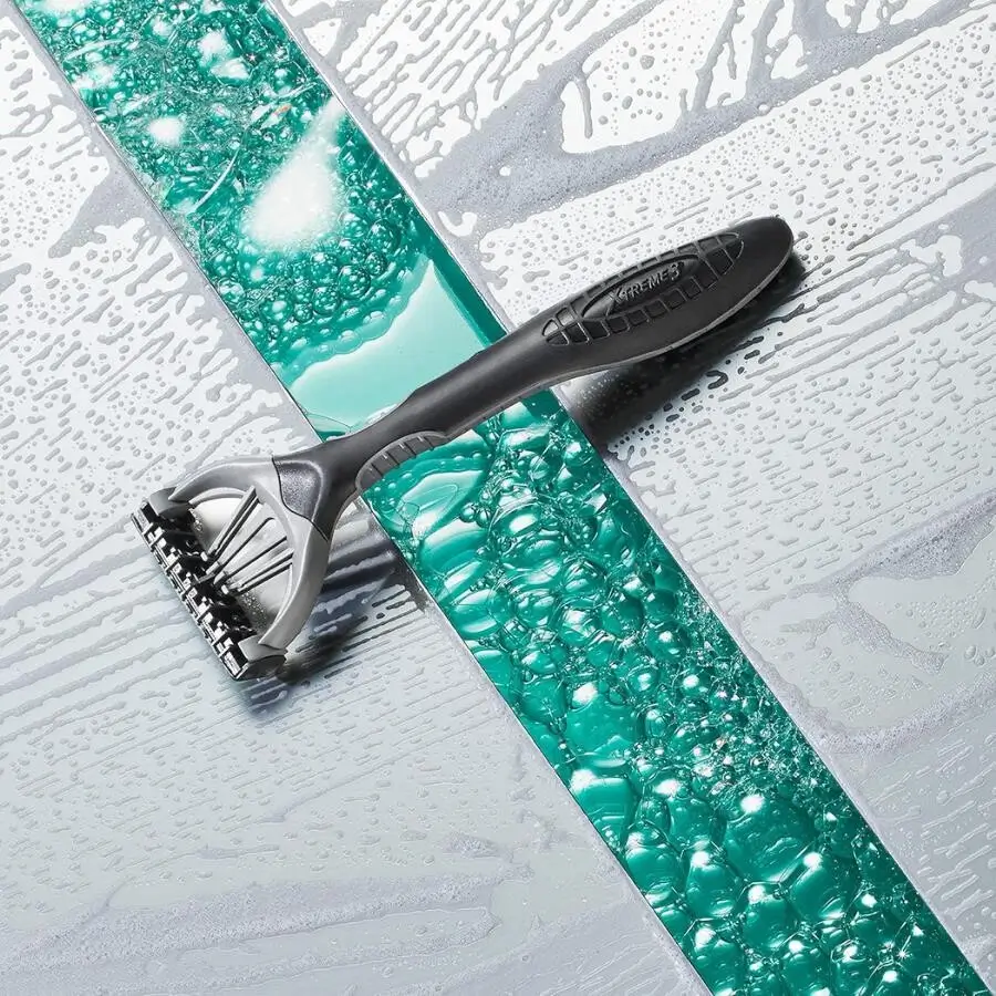 Wilkinson Sword Xtreme 3 Black Edition Comfort Erkek Kullan At Tıraş Bıçağı 4+2 - 2